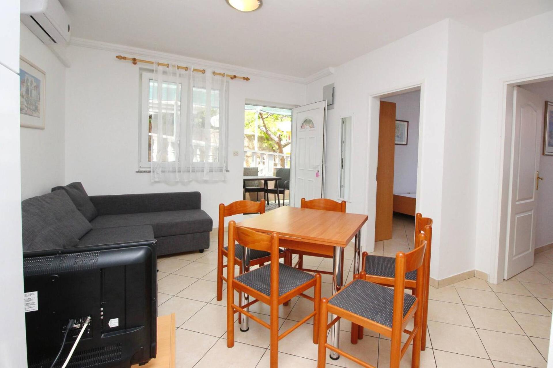 Apartments Lovincic 巴斯卡 外观 照片